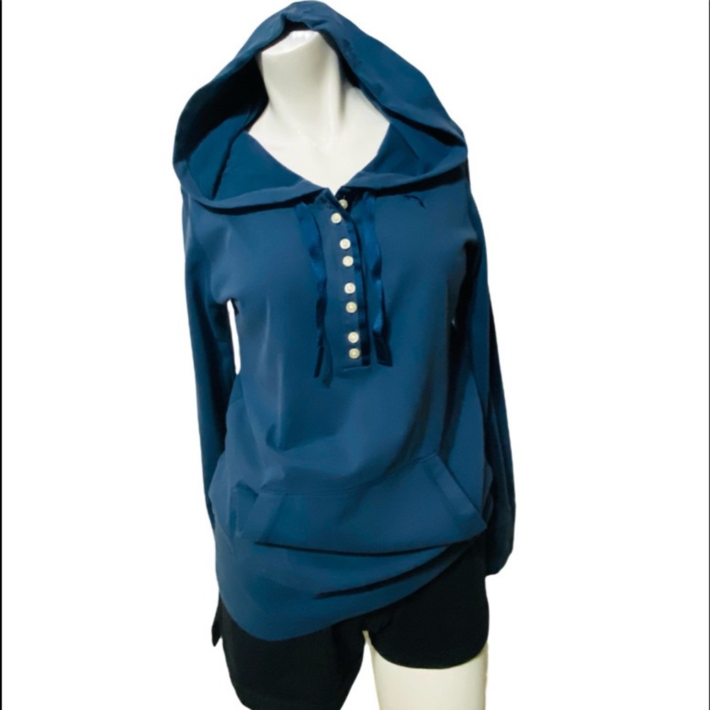 Puma Women’s Hoodie in Pale Blue | Sz S